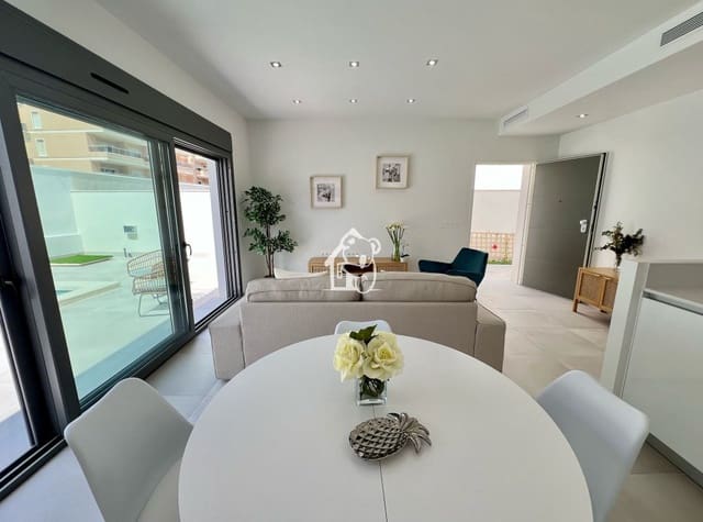 3 quarto Casa em Banda para venda em Villamartin, Orihuela com piscina - 499 900 € (Ref: 9600074)