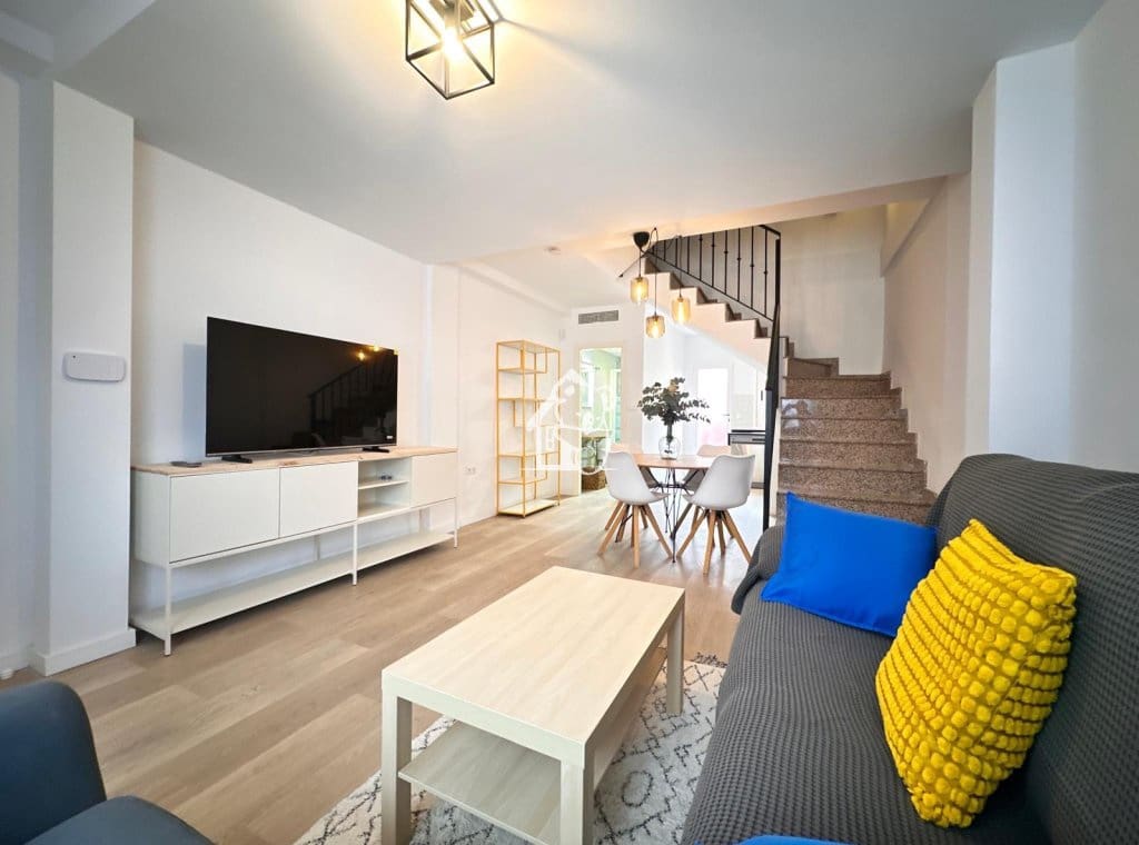 3 camera da letto Casa da affittare in Pilar de la Horadada con piscina - 1.200 € (Rif: 9603692)