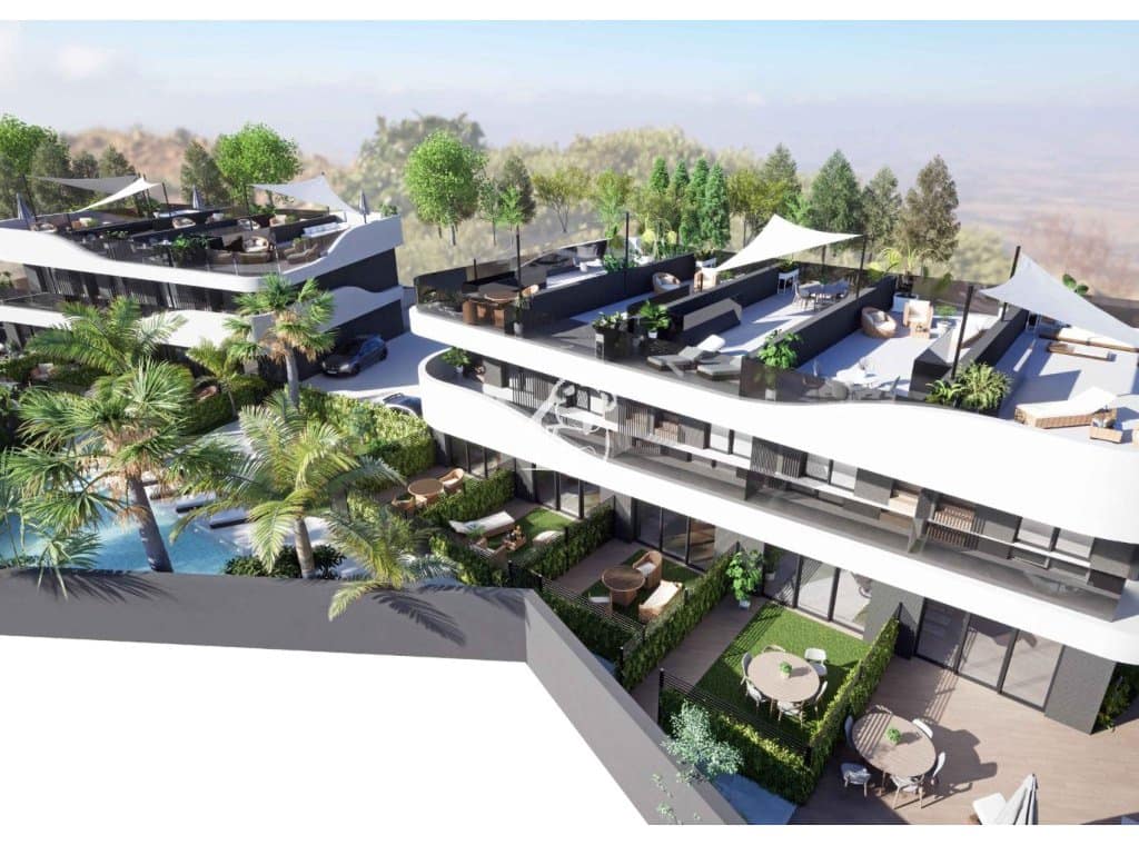 Casa de 3 habitaciones en Cabo Roig en venta con piscina - 300.000 € (Ref: 9614552)