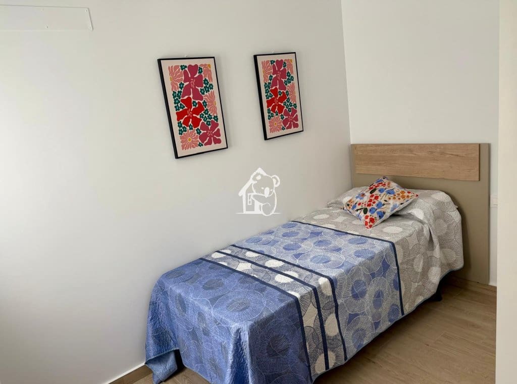 3 bedroom Apartment for rent in Bigastro - € 650 (Ref: 9614553)