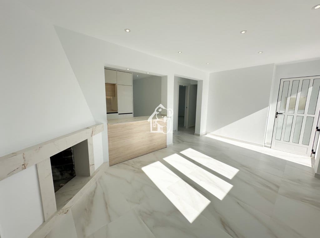 6 quarto Moradia para venda em Torrevieja com piscina garagem - 665 000 € (Ref: 9627027)