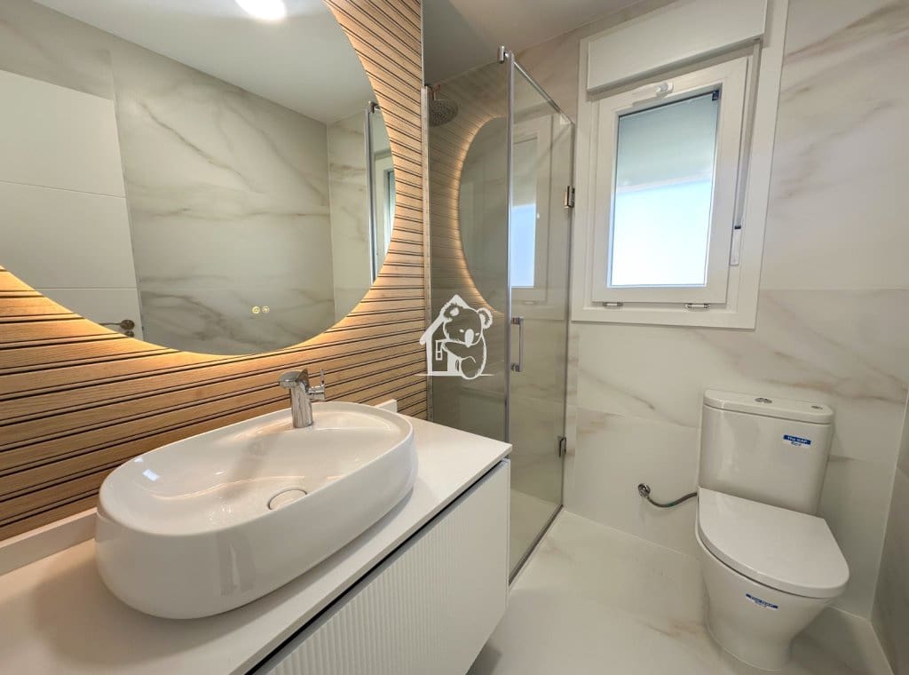 6 quarto Moradia para venda em Torrevieja com piscina garagem - 665 000 € (Ref: 9627027)