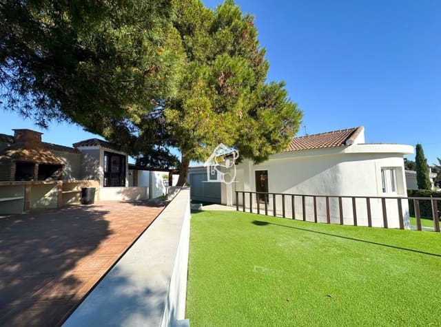 6 quarto Moradia para venda em Los Balcones - Los Altos, Torrevieja com piscina garagem - 665 000 € (Ref: 9627027)