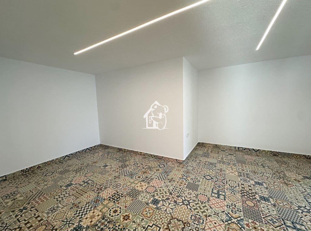 6 quarto Moradia para venda em Torrevieja com piscina garagem - 665 000 € (Ref: 9627027)