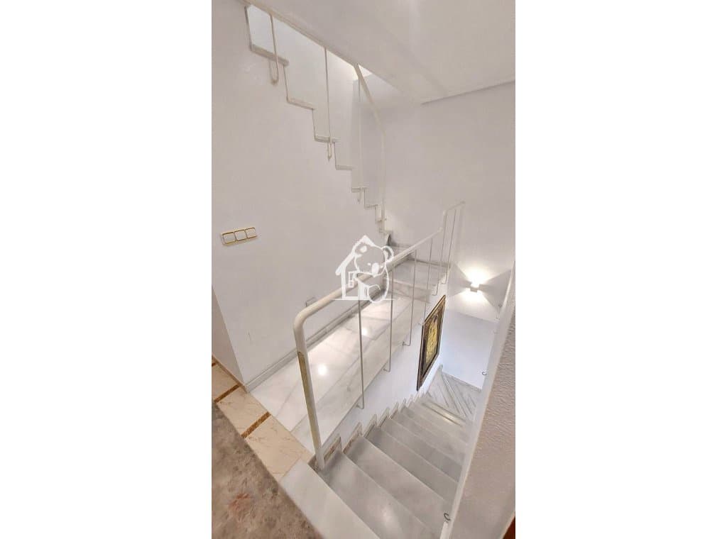 4 Zimmer Haus zu vermieten in Torre de la Horadada mit Garage - 1.700 € (Ref: 9629411)