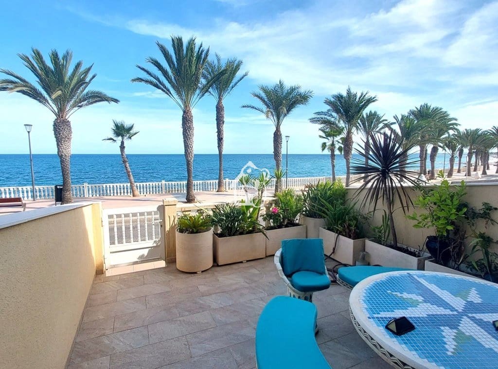 4 Zimmer Haus zu vermieten in Torre de la Horadada mit Garage - 1.700 € (Ref: 9629411)