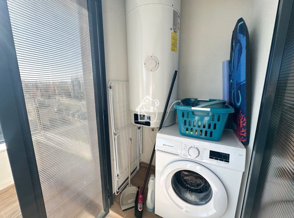 2 slaapkamer Appartement te huur in Villamartin met zwembad garage - € 1.200 (Ref: 9632914)