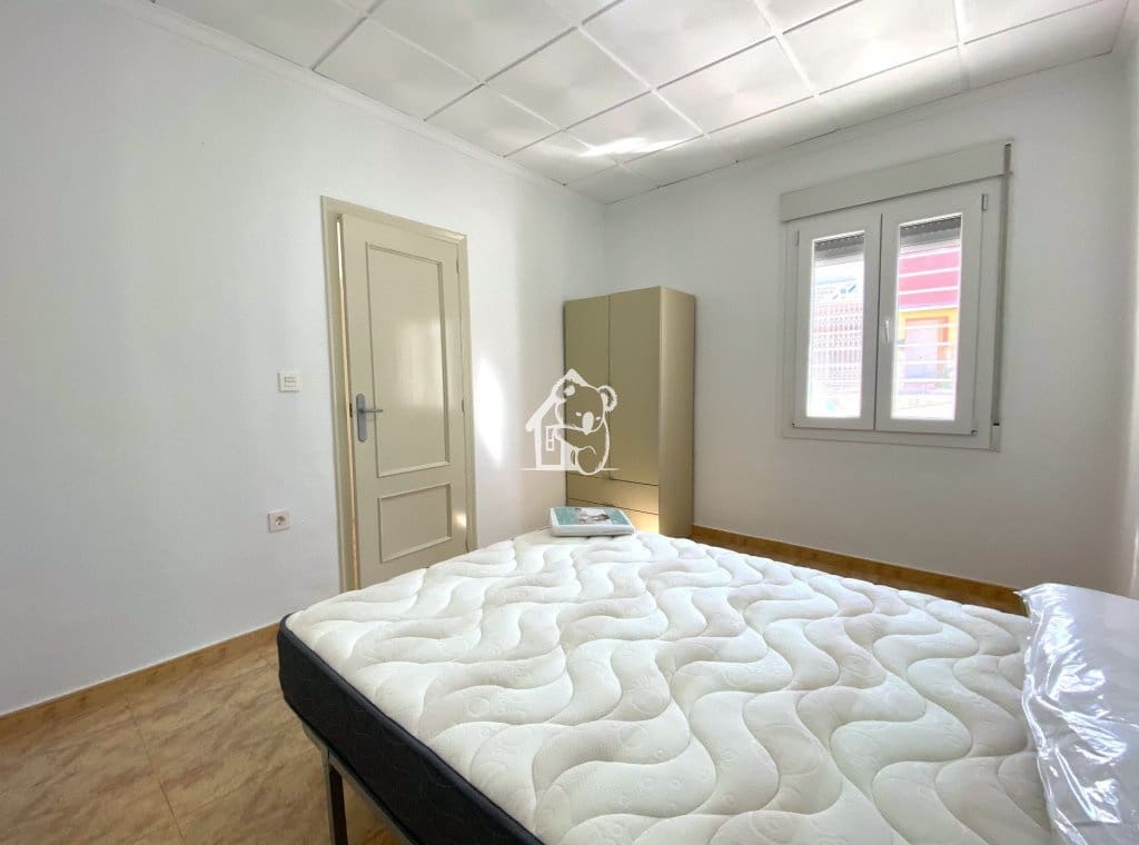 Casa de 3 habitaciones en Arneva en venta - 80.000 € (Ref: 9638932)