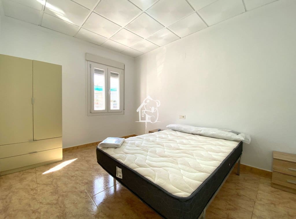 Casa de 3 habitaciones en Arneva en venta - 80.000 € (Ref: 9638932)