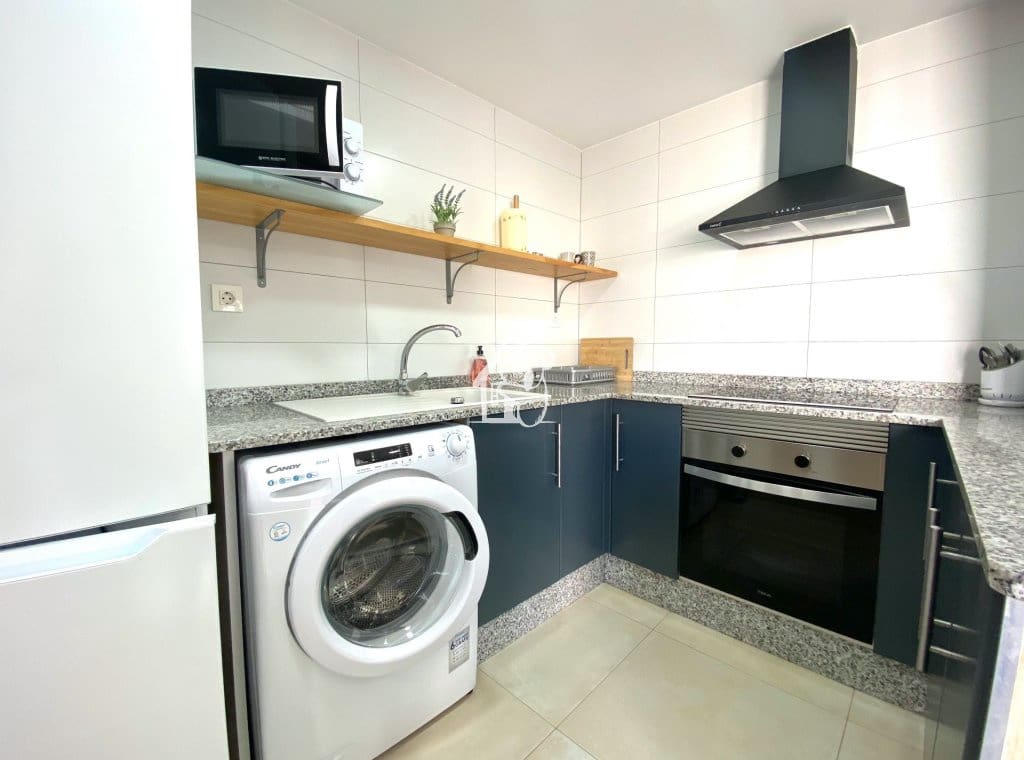 Casa de 3 habitaciones en Arneva en venta - 80.000 € (Ref: 9638932)