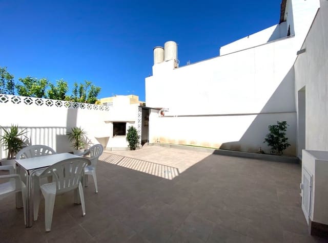 Casa de 3 habitaciones en Arneva, Orihuela en venta - 80.000 € (Ref: 9638932)