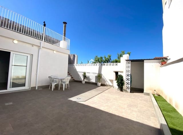 Casa de 3 habitaciones en Arneva, Orihuela en venta - 80.000 € (Ref: 9638932)