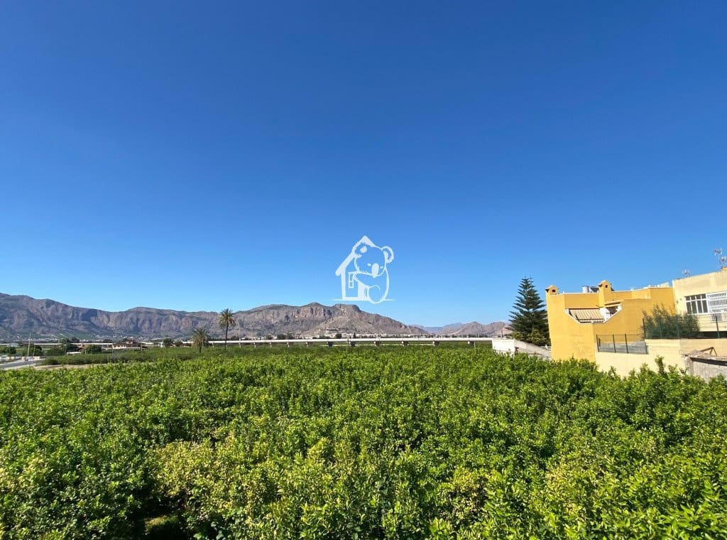 Casa de 3 habitaciones en Arneva en venta - 80.000 € (Ref: 9638932)