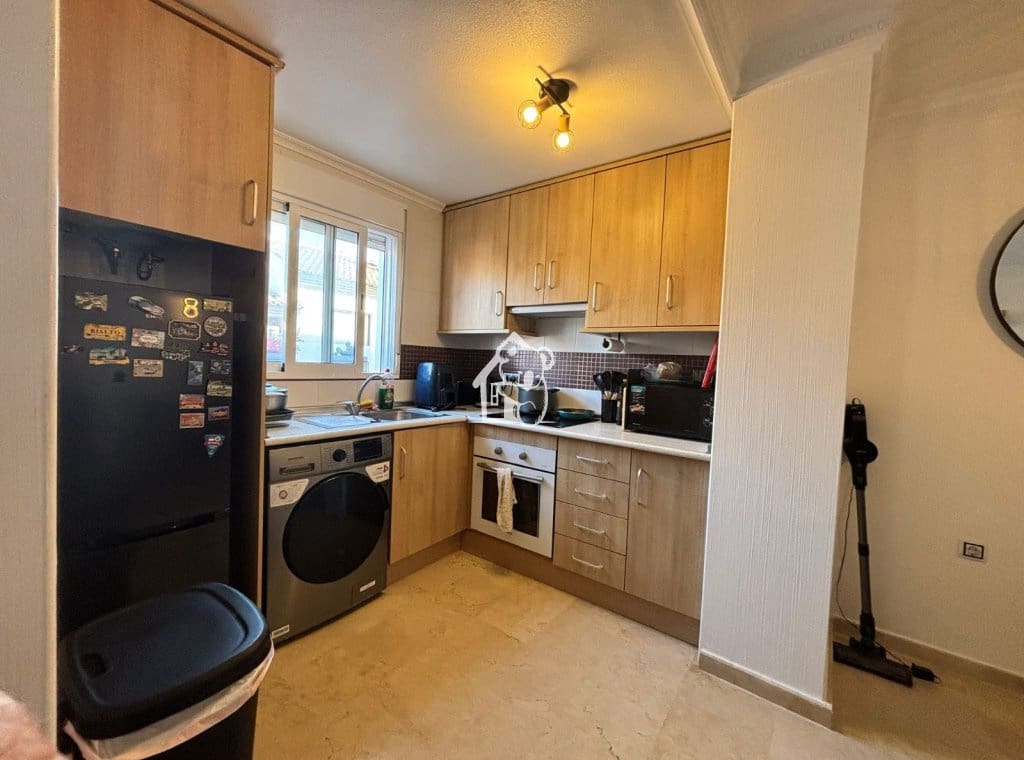 2 slaapkamer Appartement te koop in Benijofar met zwembad garage - € 140.000 (Ref: 9643618)