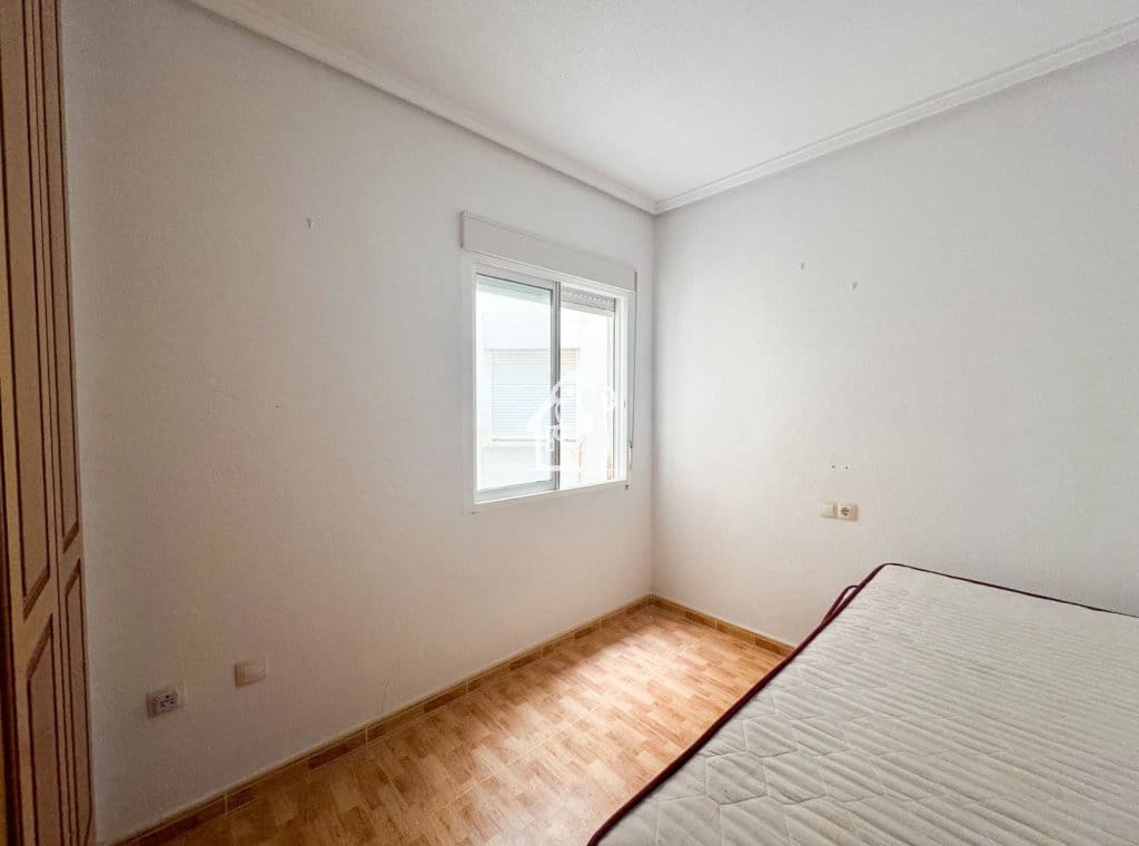 2 makuuhuone Huoneisto myytävänä paikassa San Miguel de Salinas mukana uima-altaan - 98 000 € (Ref: 9643619)