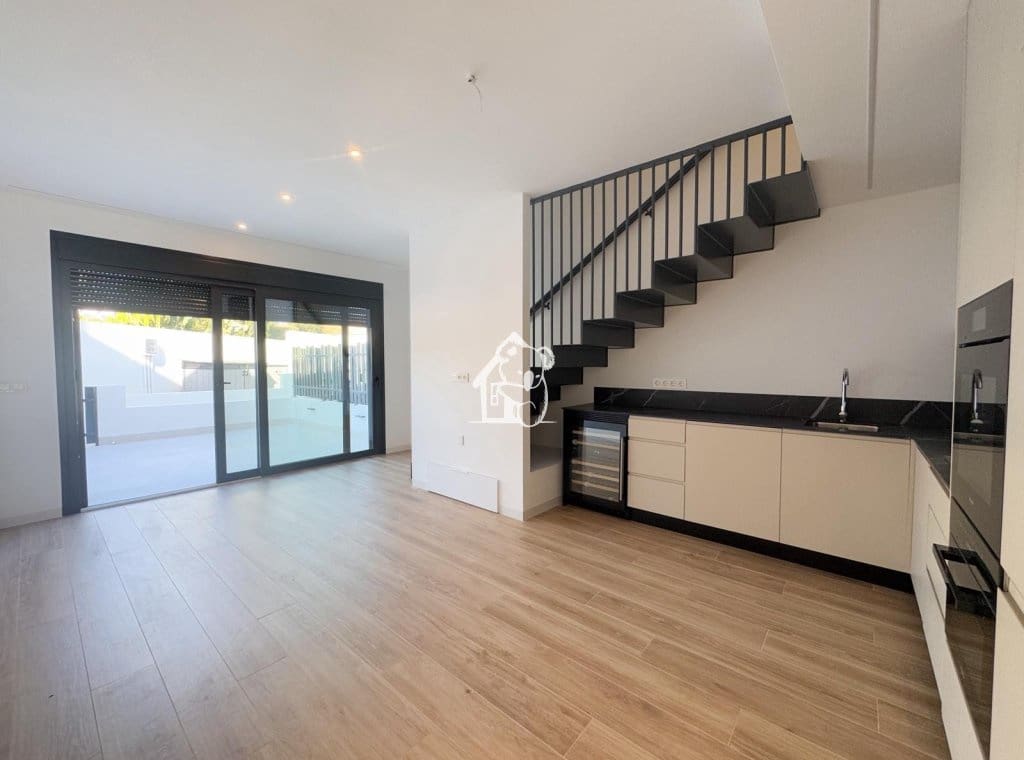 3 bedroom Townhouse for sale in Cabo Roig with pool - € 350,000 (Ref: 9650972)