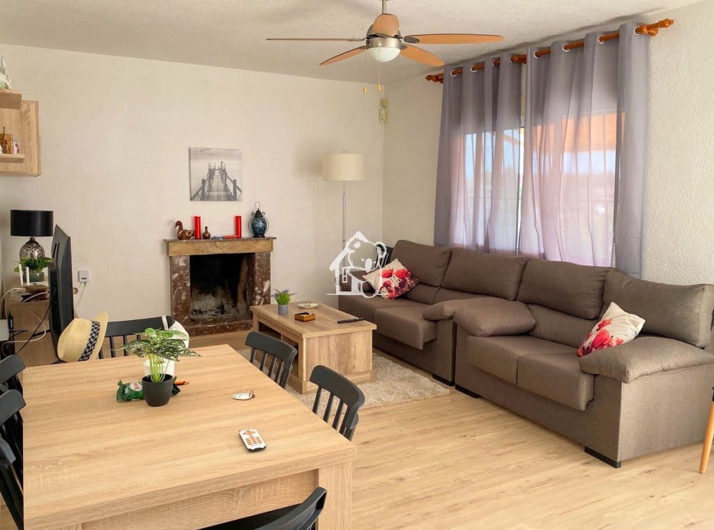 4 quarto Moradia para arrendar em Torrevieja com piscina - 2 100 € (Ref: 9650973)