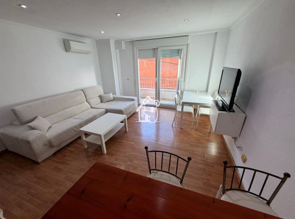 2 makuuhuone Huoneisto vuokrattavana paikassa Torrevieja - 850 € (Ref: 9654479)