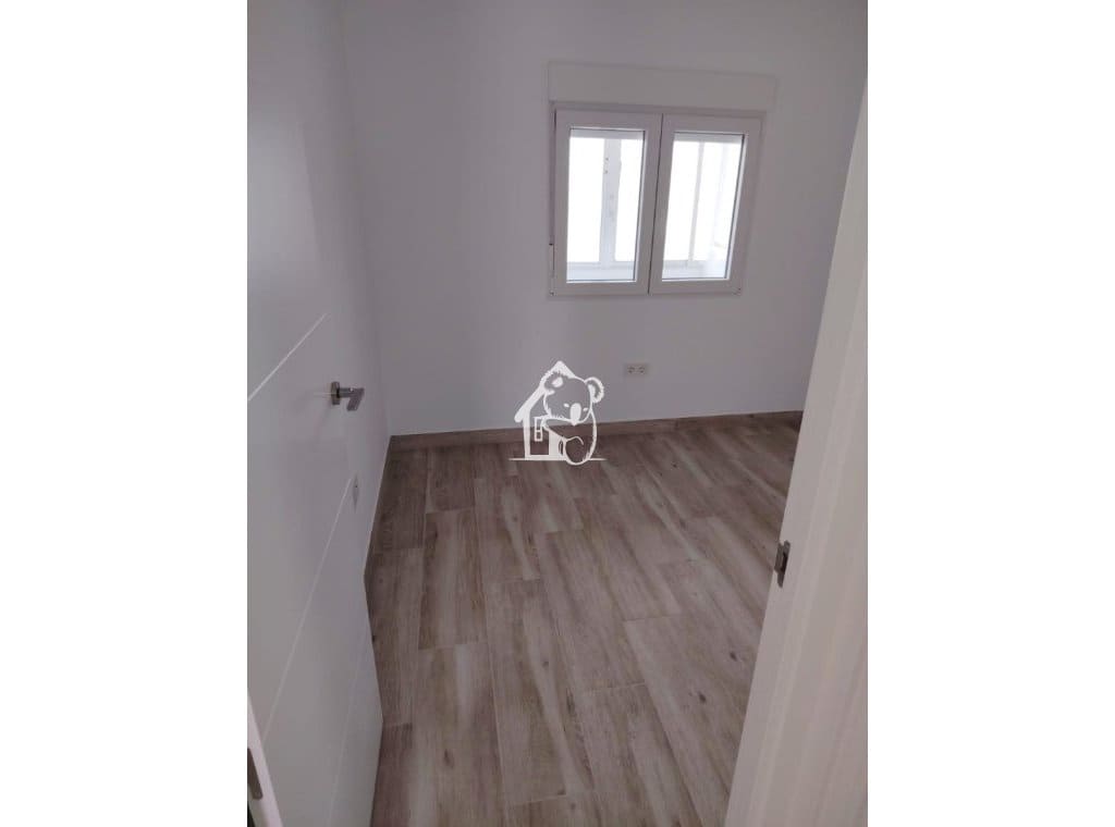 2 makuuhuone Omakotitalo vuokrattavana paikassa Torrevieja - 800 € (Ref: 9665685)