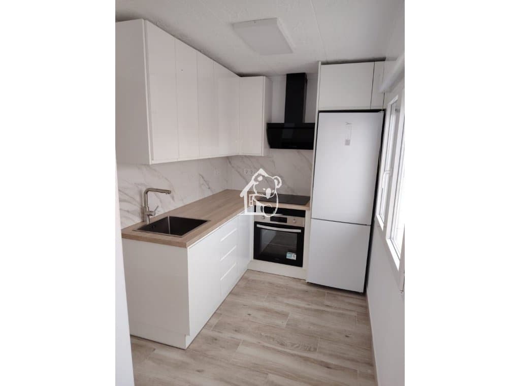 2 makuuhuone Omakotitalo vuokrattavana paikassa Torrevieja - 800 € (Ref: 9665685)