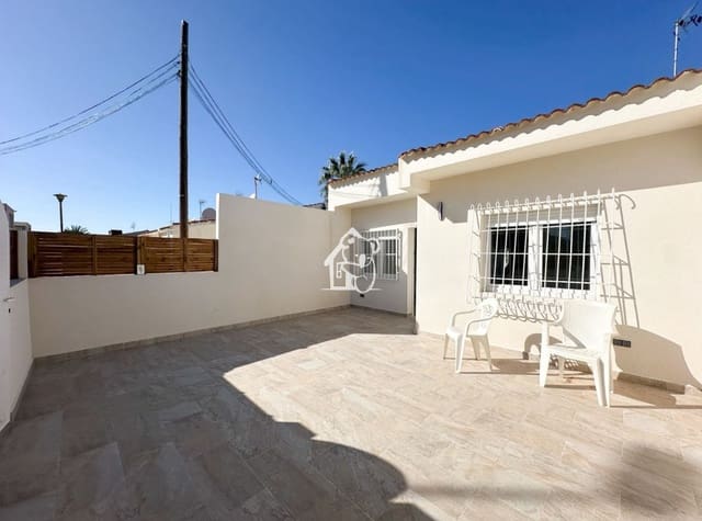 2 bedroom Townhouse for rent in El Chaparral - La Siesta - La Torreta, Torrevieja - € 800 (Ref: 9665685)