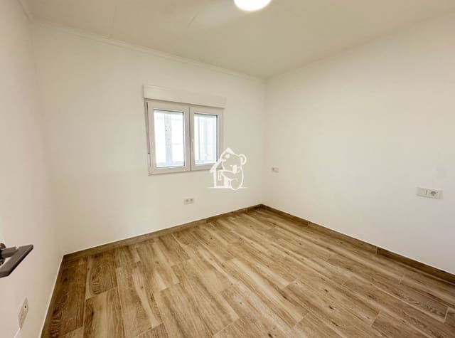 2 bedroom Townhouse for rent in El Chaparral - La Siesta - La Torreta, Torrevieja - € 800 (Ref: 9665685)