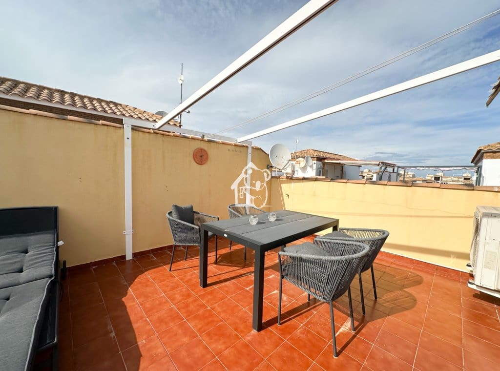 Apartamento de 2 habitaciones en Orihuela Costa en alquiler con piscina - 900 € (Ref: 9665686)
