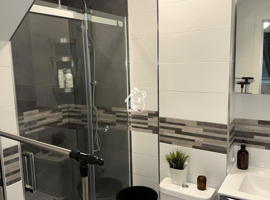 Chalet de 2 habitaciones en San Fulgencio en alquiler - 1.000 € (Ref: 9669729)