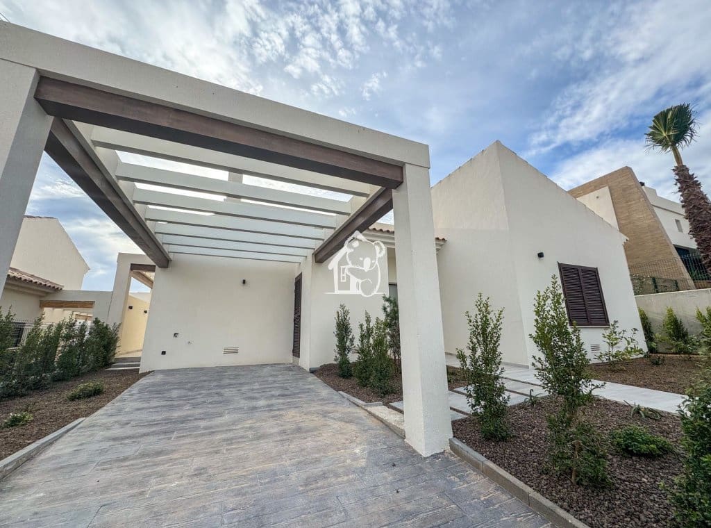 3 Zimmer Villa zu verkaufen in Algorfa mit Pool - 555.000 € (Ref: 9676589)