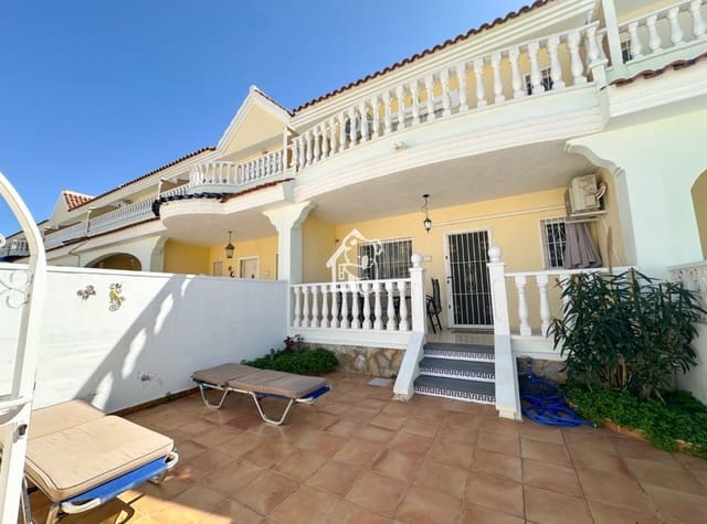 3 slaapkamer Huis te huur in Ciudad Quesada, Rojales met zwembad - € 1.200 (Ref: 9689266)