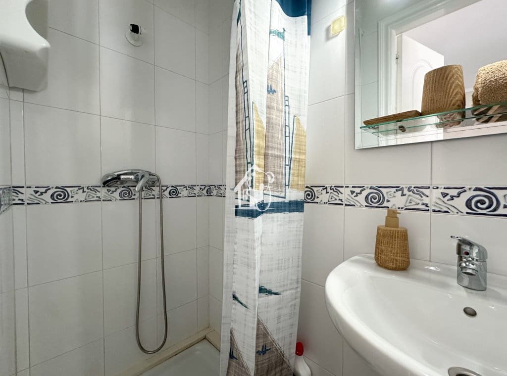 3 slaapkamer Huis te huur in Ciudad Quesada met zwembad - € 1.200 (Ref: 9689266)