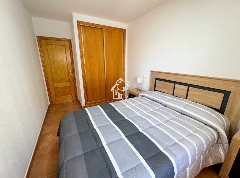 2 bedroom Townhouse for rent in La Campaneta with pool - € 600 (Ref: 9689269)