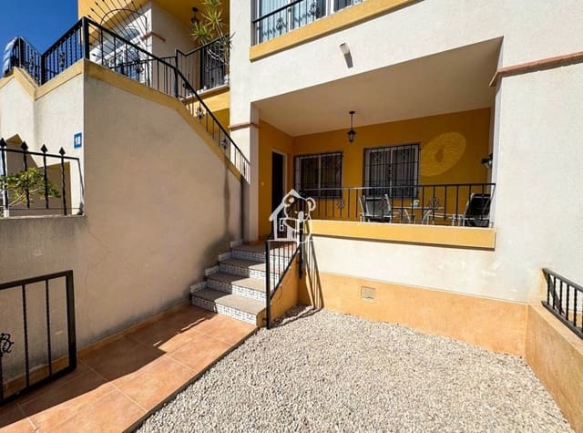 2 bedroom Townhouse for rent in La Campaneta, Orihuela with pool - € 600 (Ref: 9689269)