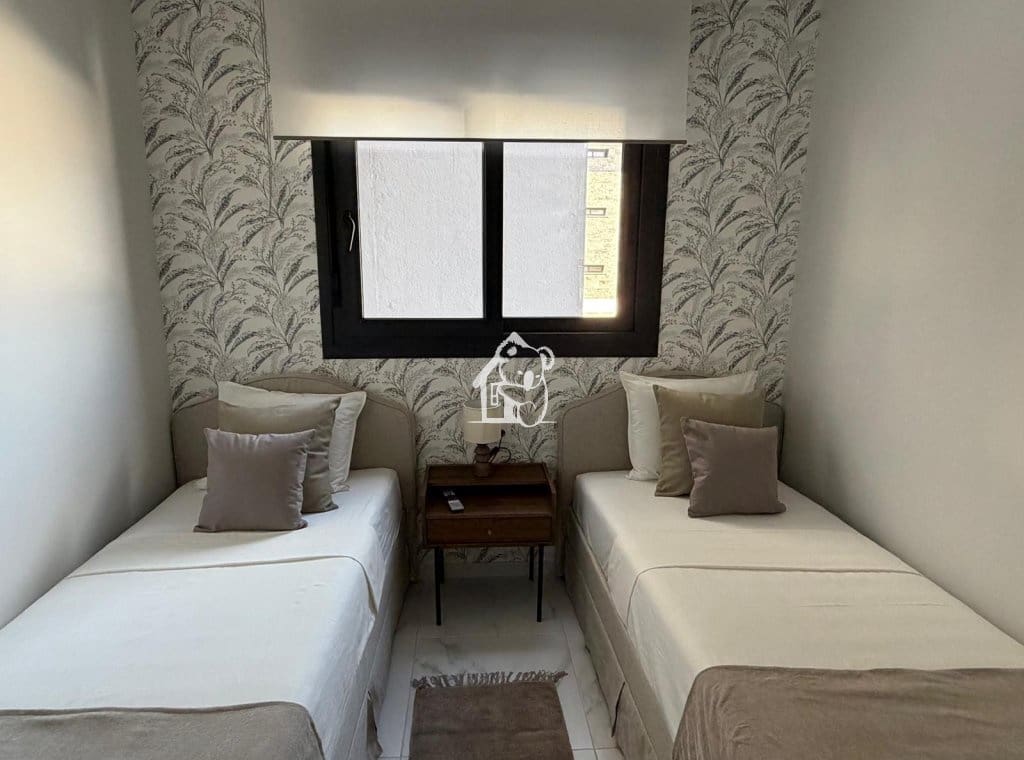 2 Zimmer Apartment zu vermieten in Torrevieja mit Pool Garage - 2.250 € (Ref: 9689868)