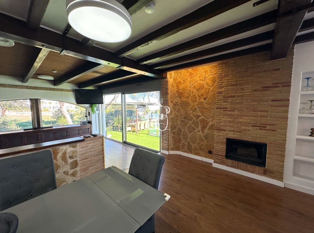 Chalet de 3 habitaciones en Orihuela Costa en venta con piscina garaje - 396.000 € (Ref: 9694563)