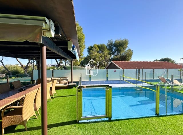 Chalet de 3 habitaciones en Lomas de Cabo Roig - Los Dolses, Orihuela en venta con piscina garaje - 396.000 € (Ref: 9694563)