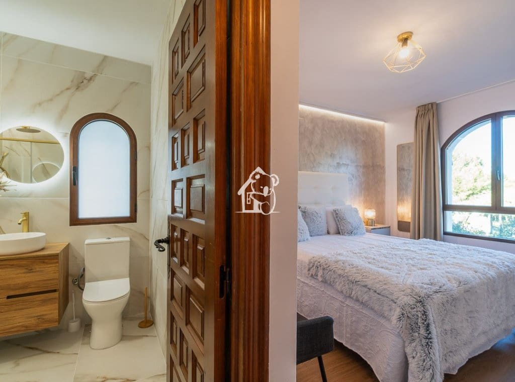 4 bedroom Villa for rent in Villamartin - € 2,300 (Ref: 9700302)