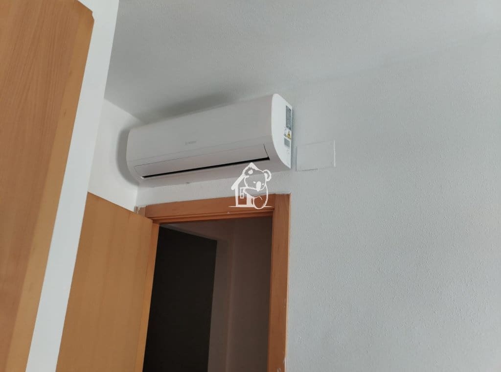 2 bedroom Beach Apartment for sale in Torrevieja - € 167,000 (Ref: 9700303)