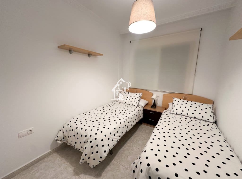 2 soveværelse Lejlighed til leje i Algorfa med swimmingpool garage - € 700 (Ref: 9714342)