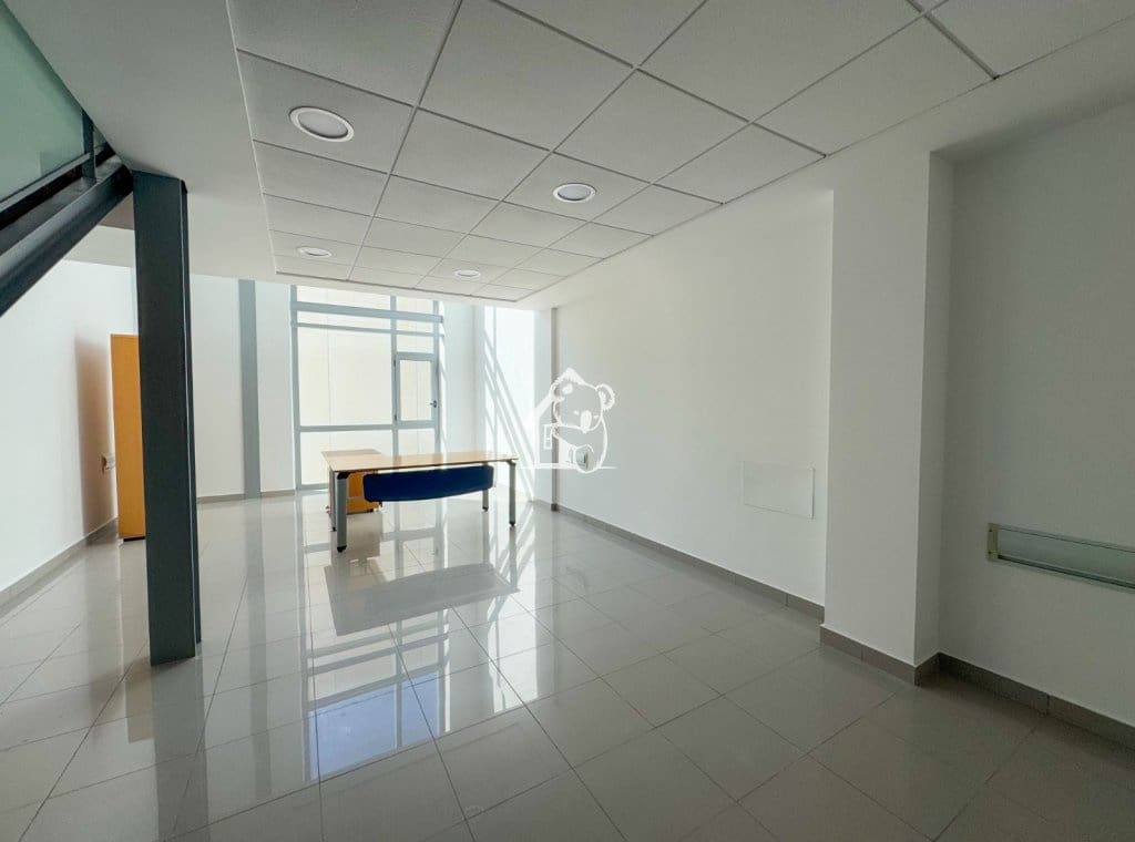 1 slaapkamer Commercieel te huur in Almoradi met garage - € 1.240 (Ref: 9719314)