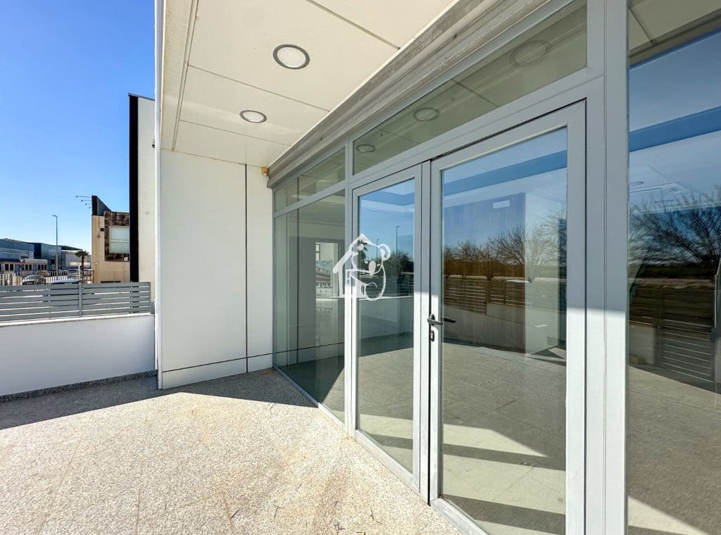 1 slaapkamer Commercieel te huur in Almoradi met garage - € 1.240 (Ref: 9719314)