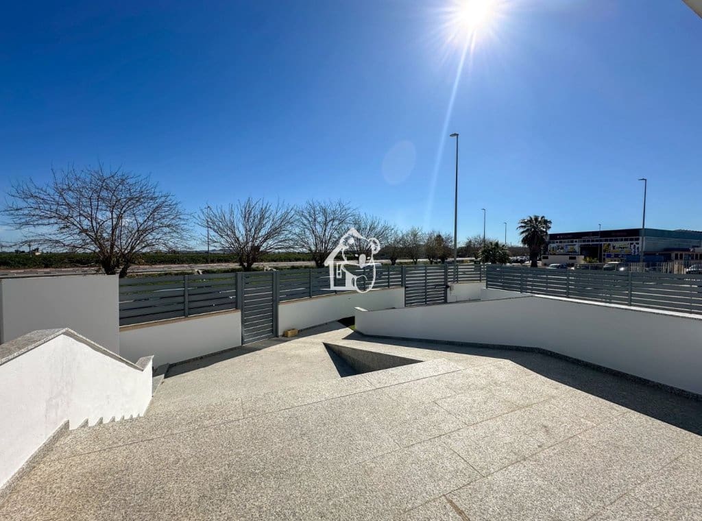 1 slaapkamer Commercieel te huur in Almoradi met garage - € 1.240 (Ref: 9719314)