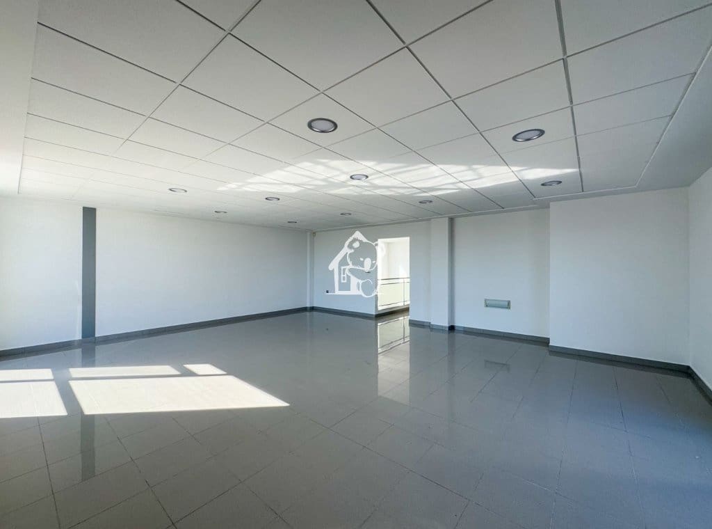 1 quarto Comercial para arrendar em Almoradi com garagem - 740 € (Ref: 9719316)