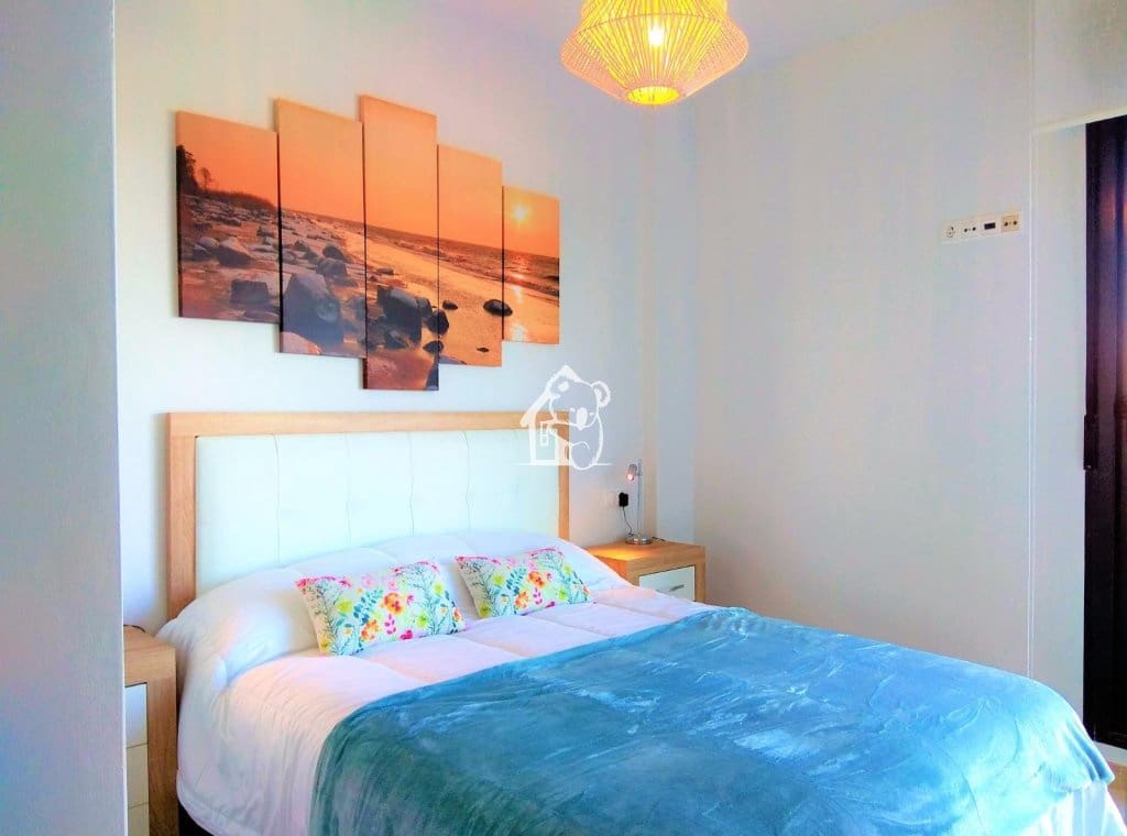 2 bedroom Beach Apartment for rent in La Mata with pool - € 1,500 (Ref: 9719319)