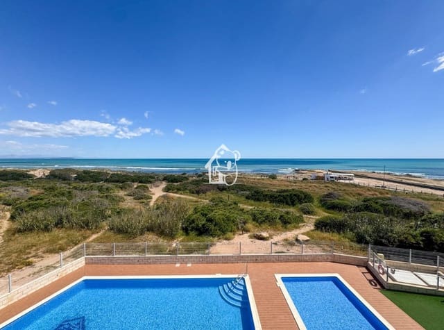 2 bedroom Beach Apartment for rent in La Mata, Torrevieja with pool garage - € 1,500 (Ref: 9719319)