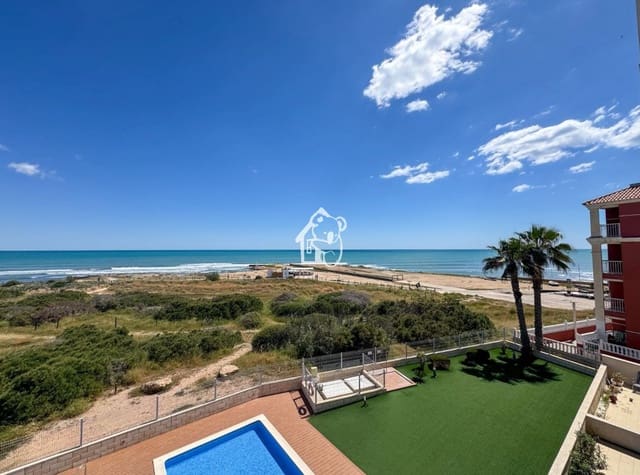 2 bedroom Beach Apartment for rent in La Mata, Torrevieja with pool garage - € 1,500 (Ref: 9719319)