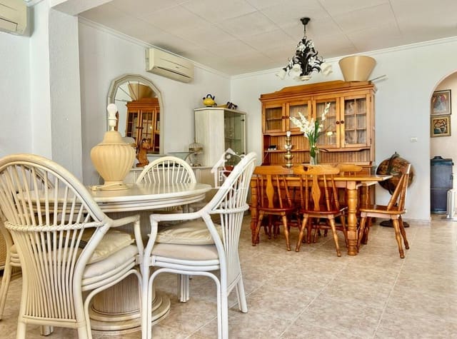 4 slaapkamer Villa te huur in El Chaparral, Torrevieja - € 1.750 (Ref: 9726223)