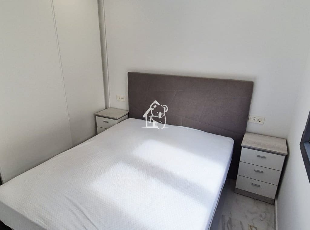 5 bedroom Townhouse for rent in Torrevieja - € 2,300 (Ref: 9726224)