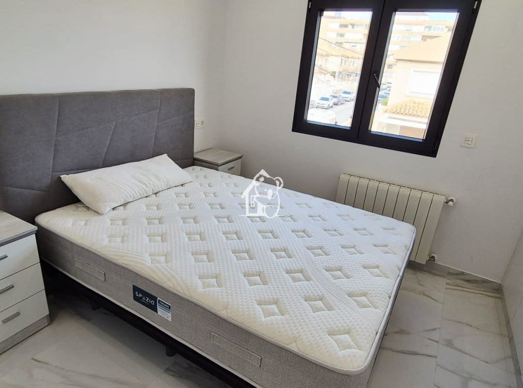 5 bedroom Townhouse for rent in Torrevieja - € 2,300 (Ref: 9726224)