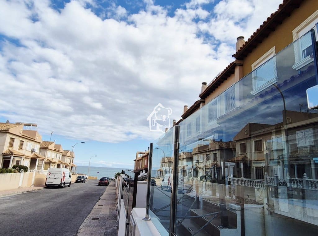 5 bedroom Townhouse for rent in Torrevieja - € 2,300 (Ref: 9726224)